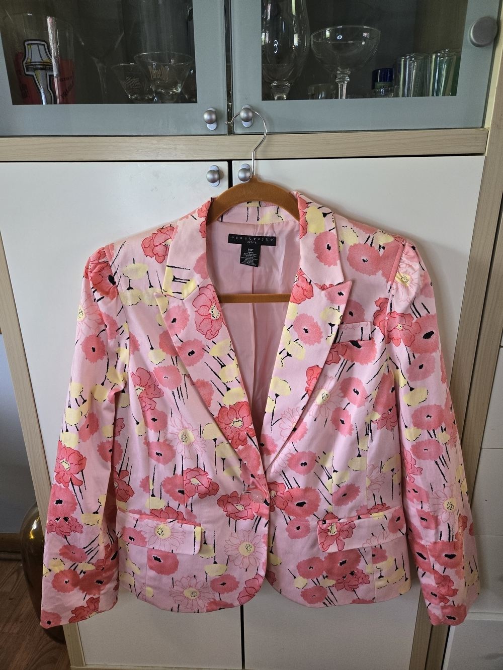 Stylish Pink Floral Blazer Jacket - Women's